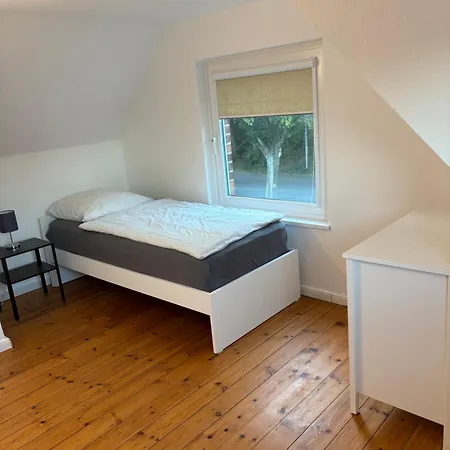 Haus Fuer Handwerker Und Monteure Vakantiehuis